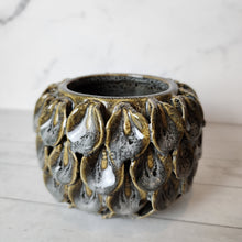 Load image into Gallery viewer, The Leaferie Solonge ceramic flowerpot