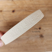 Load image into Gallery viewer, Cossette Mini Flowerpot (13 designs)