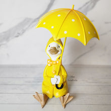 Load image into Gallery viewer, The Leaferie Damien the duck garden decoration.Yellow ducks with umbrella. 2 designs front view of Design B