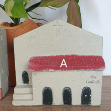 Load image into Gallery viewer, Sovana House Flowerpot