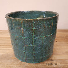 Load image into Gallery viewer, Lazarina Pot