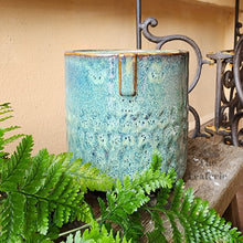 Load image into Gallery viewer, Lennon Flowerpot