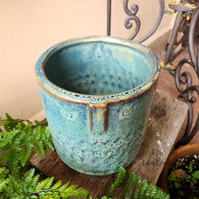 Load image into Gallery viewer, Lennon Flowerpot