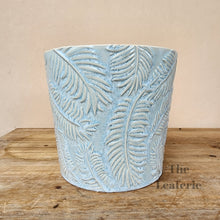 Load image into Gallery viewer, The Leaferie Eilish flowerpot . leaf imprint ceramic planter. front view