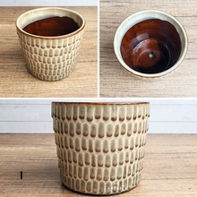 Load image into Gallery viewer, The Leaferie Mini pots Series 9. 9 designs ceramic pot. Pot I
