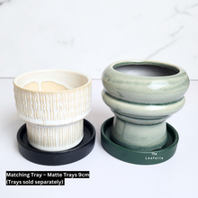 Load image into Gallery viewer, The Leaferie Petit pots series 16. 9 designs of ceramic pot . suitable for succulents
