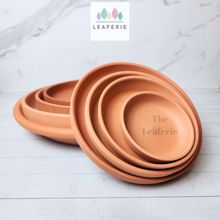 Load image into Gallery viewer, Terracotta Round Trays (7 Sizes)
