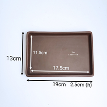 Load image into Gallery viewer, The Leaferie Zisha rectangular trays . 2 colours 5 sizes. Purple sand base plate
