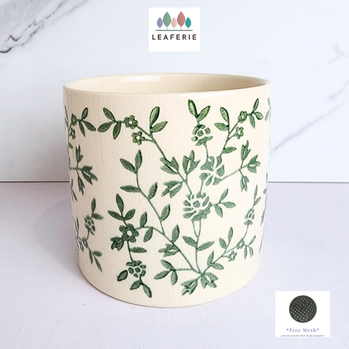 The Leaferie Sora green floral ceramic pot