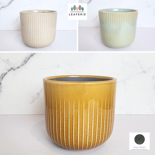 The Leaferie Samira pot. 3 colours ceramic pot