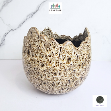 The Leaferie Dubois Egg flowerpot.ceramic material