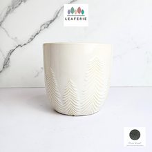 Load image into Gallery viewer, The Leaferie Izan ceramic white pot.
