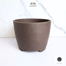 Load image into Gallery viewer, The Leaferie Reimi Series 2 zisha/ purple sand pot. 3 sizes
