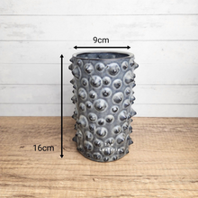 Load image into Gallery viewer, The Leaferie Nhu Tall grey flowerpot with spikes. ceramic material
