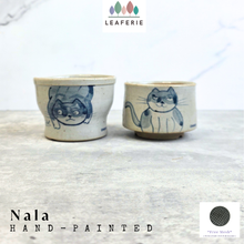 Load image into Gallery viewer, Nala Cat Flowerpot
