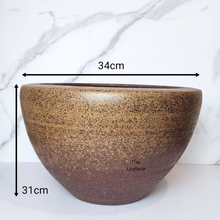 Load image into Gallery viewer, The Leaferie Allary Big Flowerpot. Ceramic material
