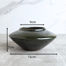 Load image into Gallery viewer, The Leaferie Xyla  dark green shallow pot. ceramic material
