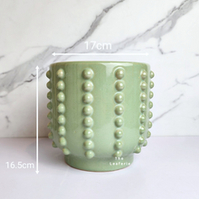 Load image into Gallery viewer, The Leaferie Lindy planter. 2 colours beige and green. ceramic planter. view of Pot A and size
