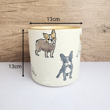 Load image into Gallery viewer, The Leaferie Mocca Flowerpot. dog and cat theme
