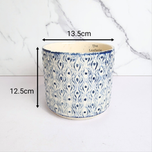 Load image into Gallery viewer, The Leaferie Esme Flowerpot. blue and white ceramic pot
