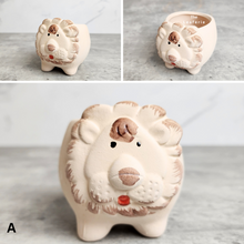 Load image into Gallery viewer, The Leaferie Allie Animal Series 3. 6 designs ceramic mini pots. Design A
