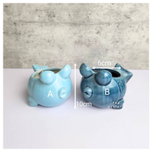 Load image into Gallery viewer, Allie Animal Flowerpots (Series 2)
