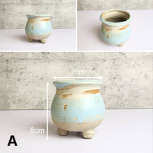 Load image into Gallery viewer, The Leaferie Petit Allegra Series 2 . 6 designs of petit pots. ceramic material. Design  A
