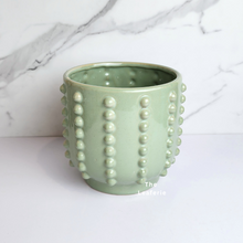 Load image into Gallery viewer, The Leaferie Lindy planter. 2 colours beige and green. ceramic planter. view of Pot A
