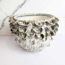 Load image into Gallery viewer, The Leaferie Handmade Luna pot. ceramic material
