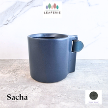Load image into Gallery viewer, Sacha Flowerpot
