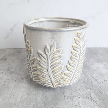 Load image into Gallery viewer, The Leaferie Macon pine leaf pot with leg. ceramic material
