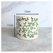 Load image into Gallery viewer, The Leaferie Serelle floral ceramic pot.
