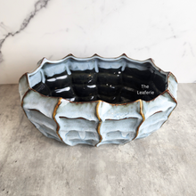 Load image into Gallery viewer, The Leaferie Eve Shallow flowerpot. ceramic blue pot
