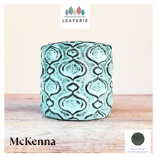 Load image into Gallery viewer, McKenna Flowerpot
