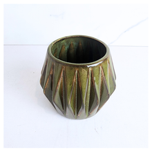 Load image into Gallery viewer, Leaferie Virelle ceramic pot with geometric pattern on a white background, featuring the brand &#39;LEAFAERIE&#39;.
