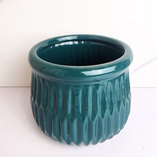 Load image into Gallery viewer, The Leaferie fountaine Teal ceramic pot
