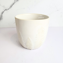 Load image into Gallery viewer, The Leaferie Izan ceramic white pot.
