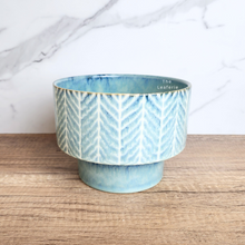 Load image into Gallery viewer, The Leaferie Lia blue flowerpot.ceramic material
