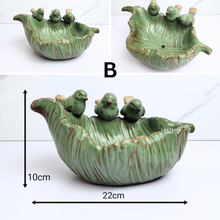 Load image into Gallery viewer, The Leaferie Miray Bird flowerpot. Green resin pot.

