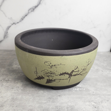 Load image into Gallery viewer, The Leaferie Reimi Bonsai pot Series 3. green zisha pot. 1 size. top view
