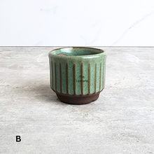 Load image into Gallery viewer, The Leafeie Bonsai series 78 small petit ceramic pot. 4 colours
