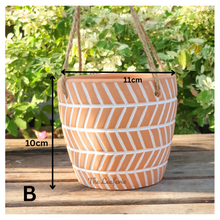 Load image into Gallery viewer, Lyon Hanging pot (Series 4)
