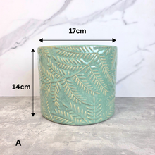 Load image into Gallery viewer, Majorca Flowerpot
