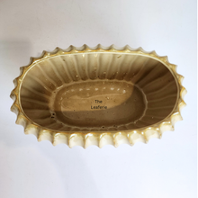 Load image into Gallery viewer, The Leaferie Maryam Shallow pot. beige colour
