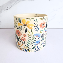Load image into Gallery viewer, The Leaferie Elowen floral ceramic pot
