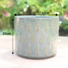 Load image into Gallery viewer, Nahanni Flowerpot
