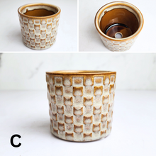 Load image into Gallery viewer, The Leaferie Petit pots series 18. 9 designs ceramic pot for succulents
