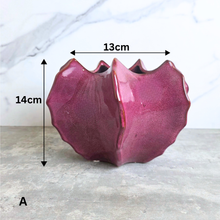 Load image into Gallery viewer, Colbert Flowerpot
