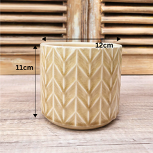 Load image into Gallery viewer, Pace Flowerpot
