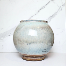 Load image into Gallery viewer, The Leaferie Aether big flowerpot ceramic material
